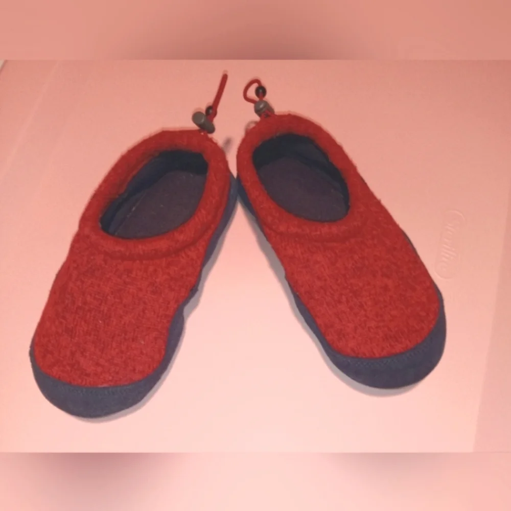 LL Bean Sweater Fleece Slippers Little Garnet Shades Kids' 10-11